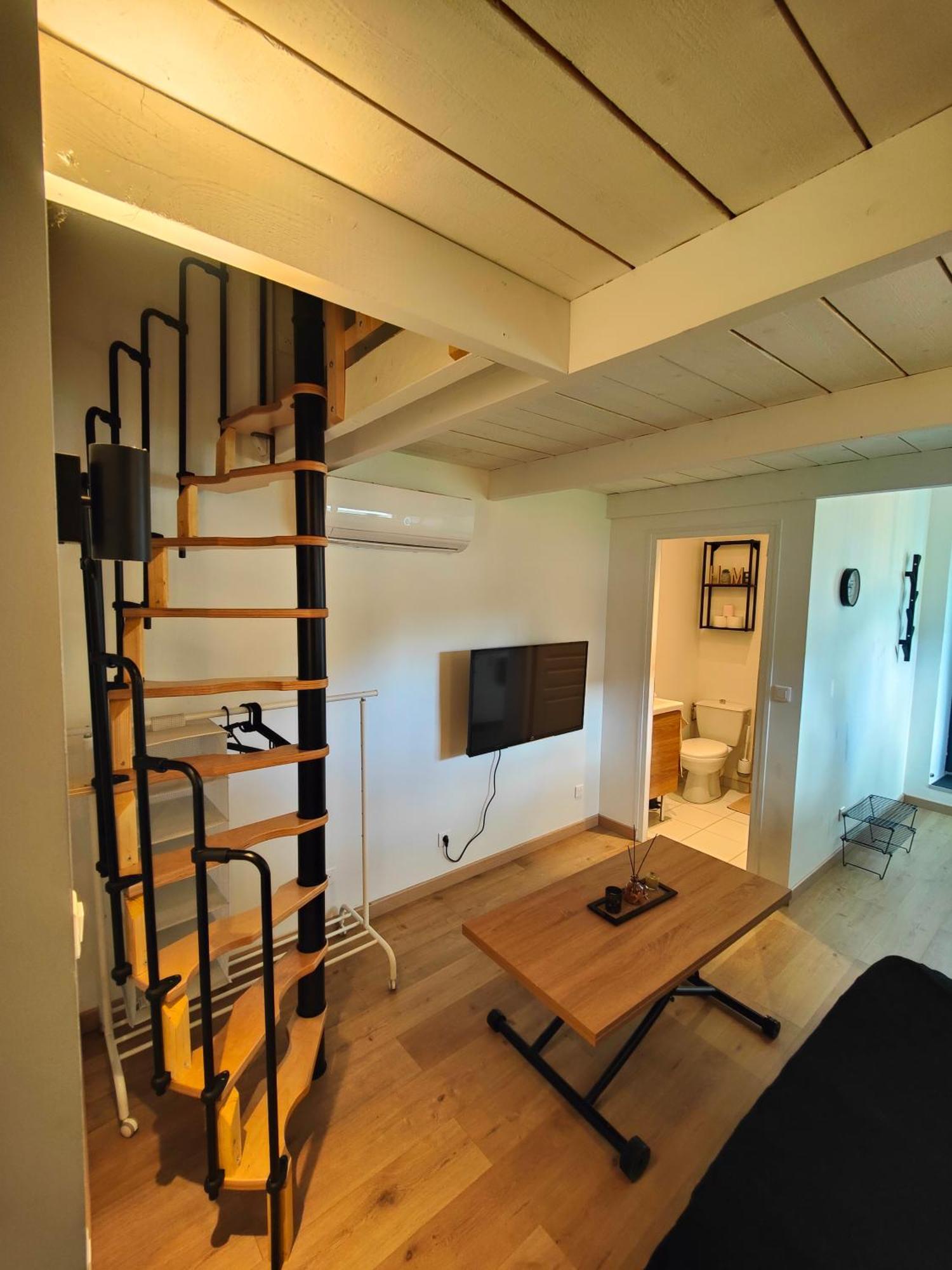 Maisonette Proche De Fontainebleau Ville-Saint-Jacques ภายนอก รูปภาพ
